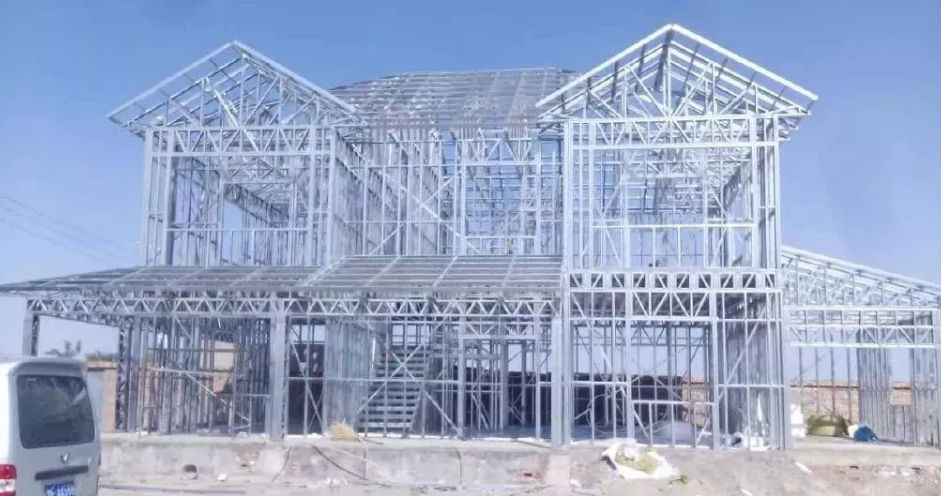這些鄉村幾十萬(wàn)的自建輕鋼結構別墅，看看有沒(méi)有你們家鄉的？(圖1)