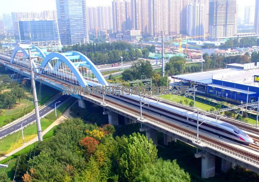 高鐵站周邊違法批地違規蓋樓，這件事情并不簡(jiǎn)單(圖1)
